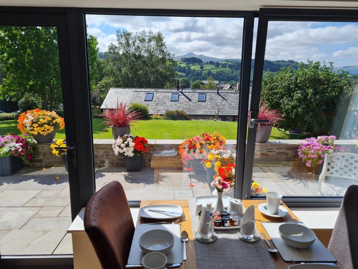 Camden Lodge B&B And Cottage Brecon Esterno foto